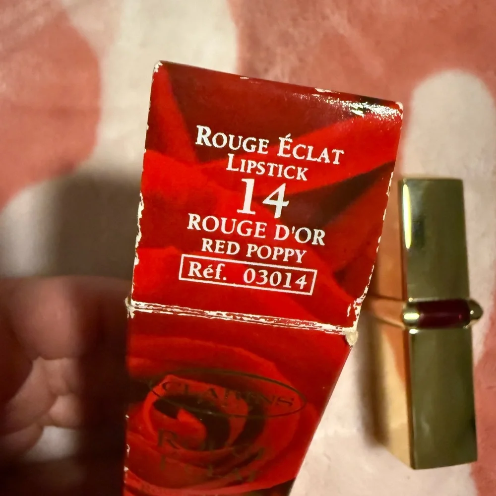 Clarins Rouge Éclat Lipstick in Red Poppy #14